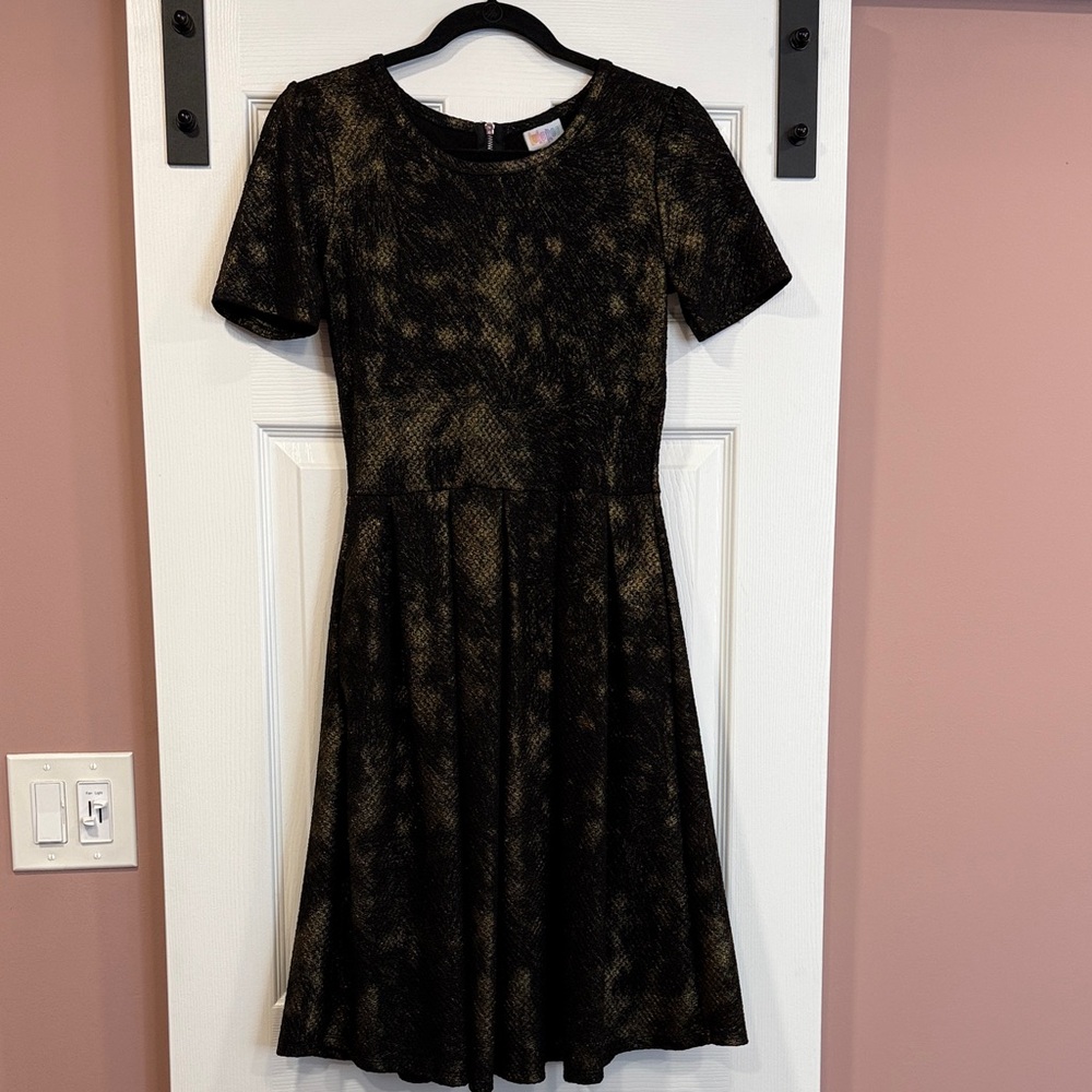 LulaRoe Comfy and Stretchy Black and Gold Women's Dress with Pockets